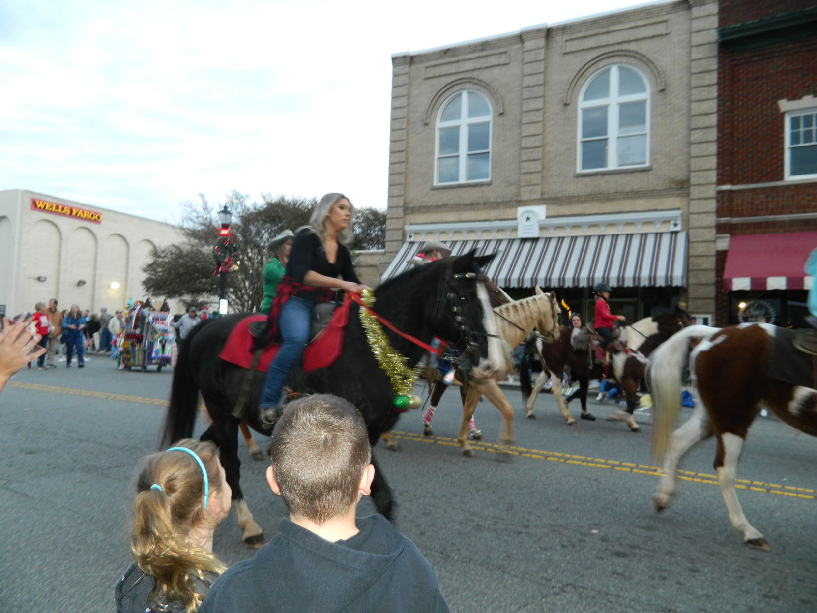 Mooresville Christmas Parade (494).JPG